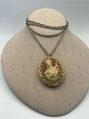 Vintage Corday Acrylic Cameo Locket on Long Chain